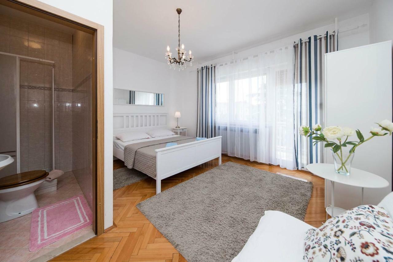 Apartmani Ruzica ツリクヴェニツァ エクステリア 写真