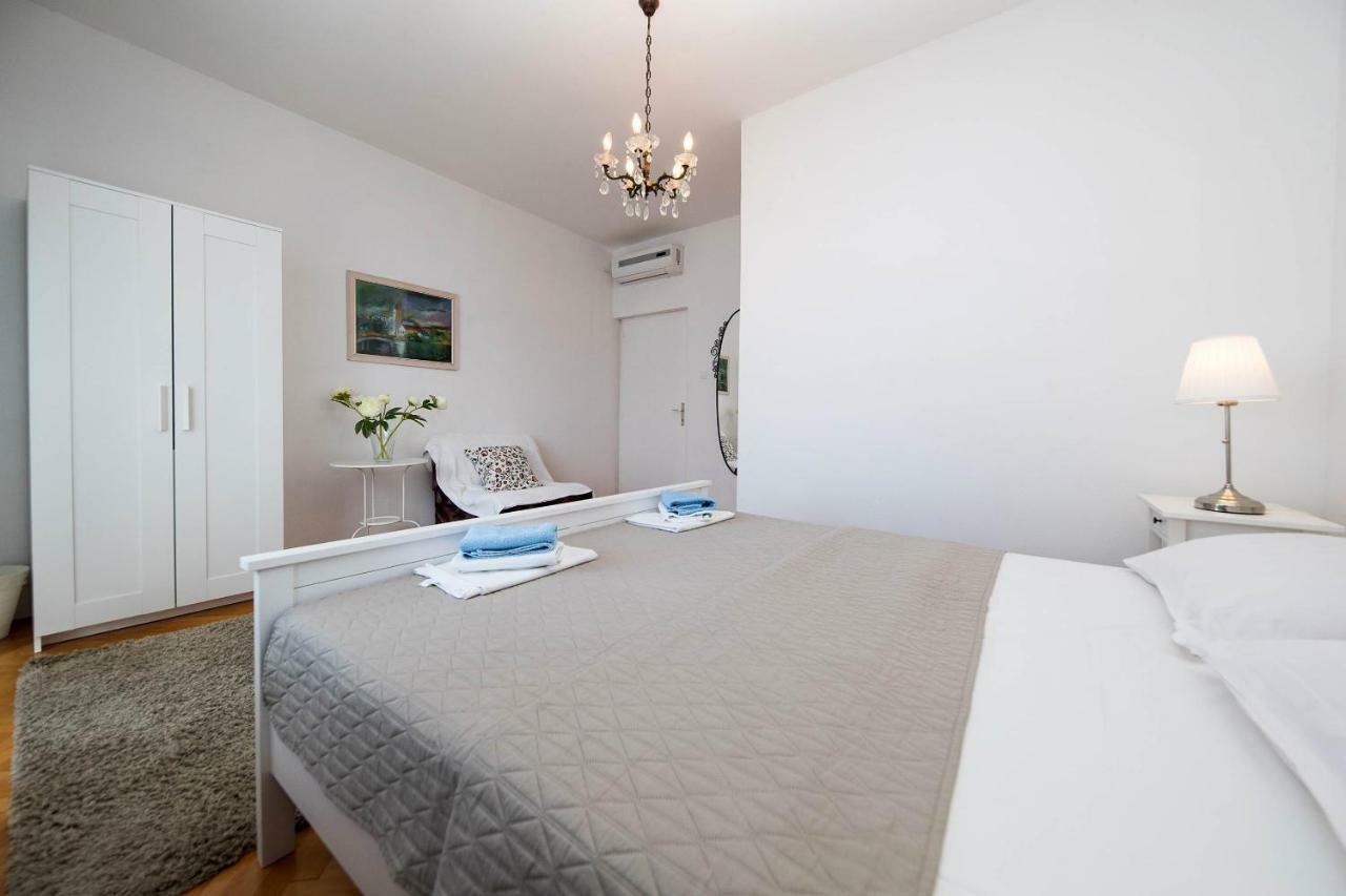 Apartmani Ruzica ツリクヴェニツァ エクステリア 写真